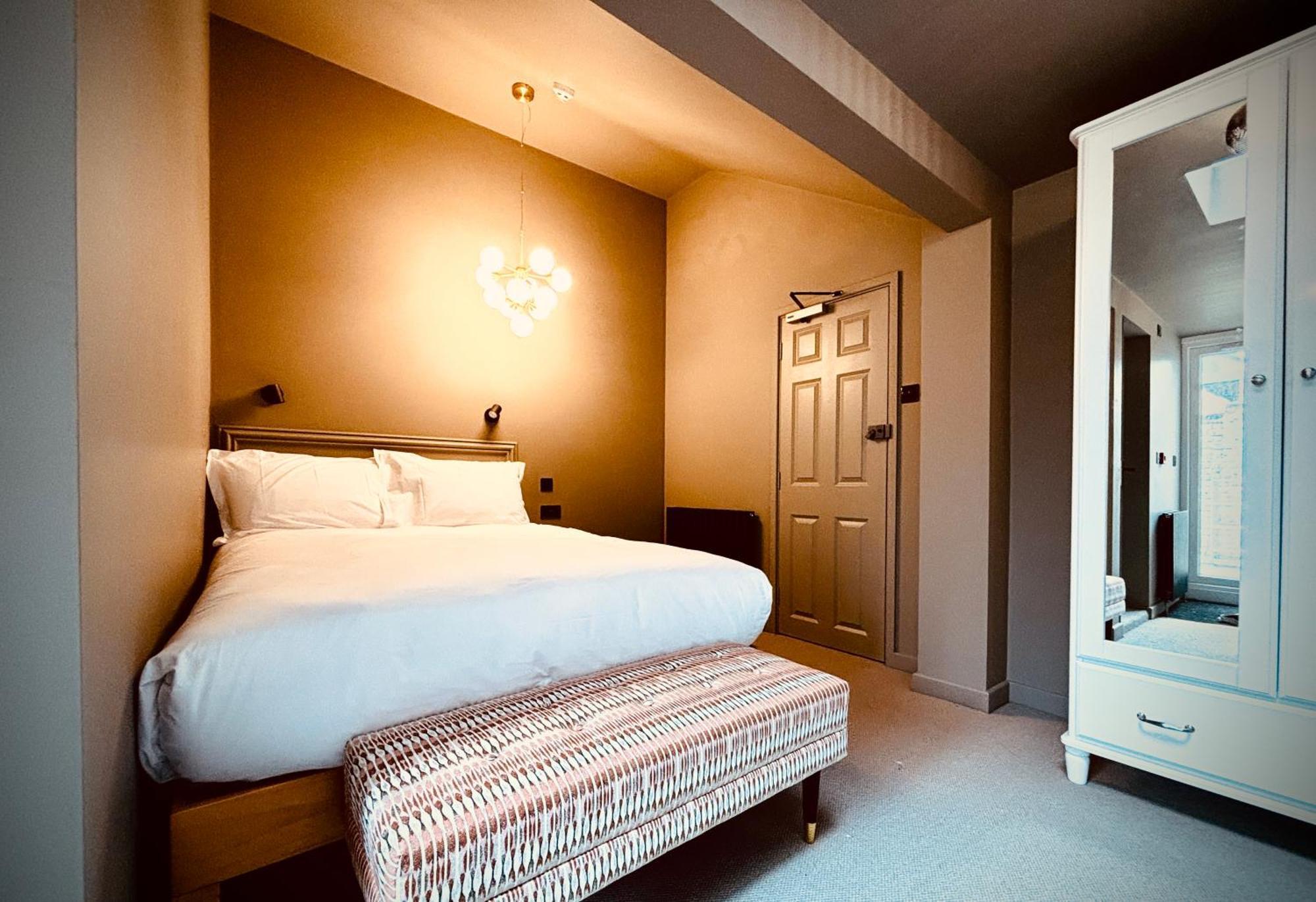 Rooms At The Quayside - Stylish En-Suite Rooms On Poole Quay All Fully Refurbed 외부 사진