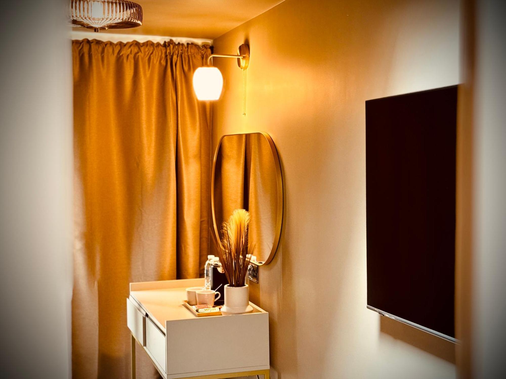 Rooms At The Quayside - Stylish En-Suite Rooms On Poole Quay All Fully Refurbed 외부 사진